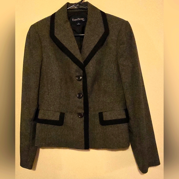 Evan Picone Charcoal Blazer & Skirt Suit - Picture 3 of 6